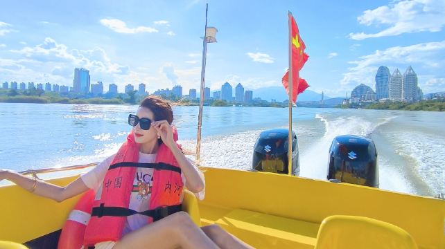 湄公河快艇漂流基地