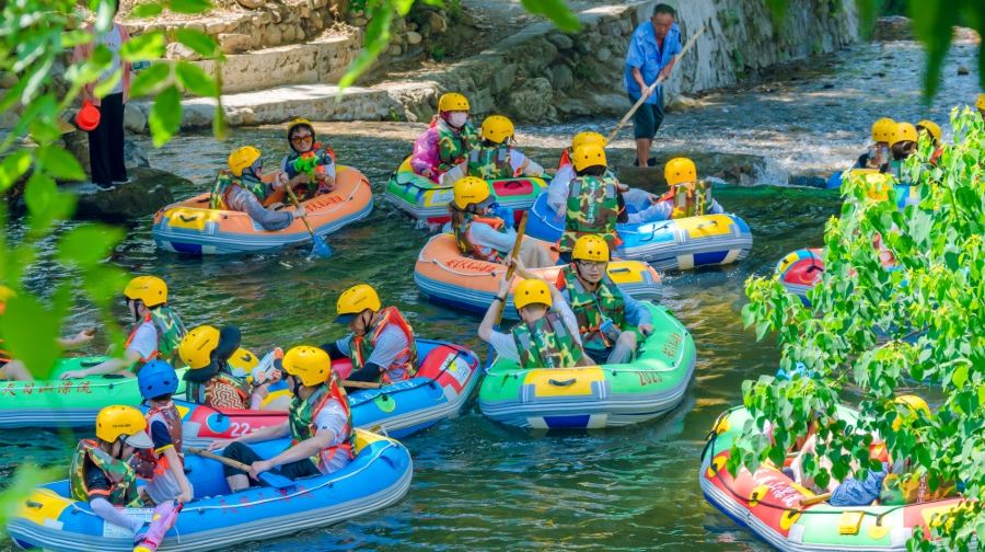 安吉天目山漂流