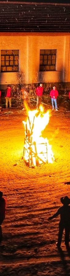 阿克班玛环湖度假营地-共和