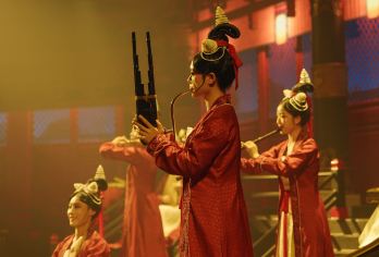 苏州拙政园+寒山寺+周庄+《只此周庄》行浸式多维空间剧一日游【[品质保障]本地自主运营，正规操作，服务至上，专注品质旅游，严选优秀导游，保证质量，客服24H在线。】