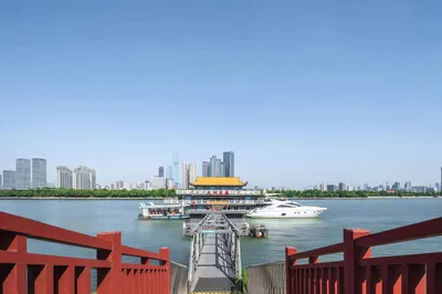 Xiangjiang River Cruise (Yuelu Mountain Pier)