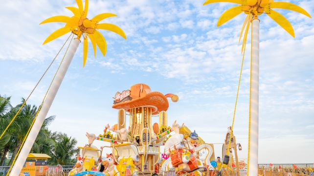 热浪湾魔天轮乐园