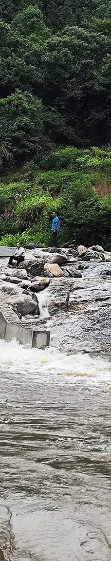 鸳鸯河漂流-蕲春