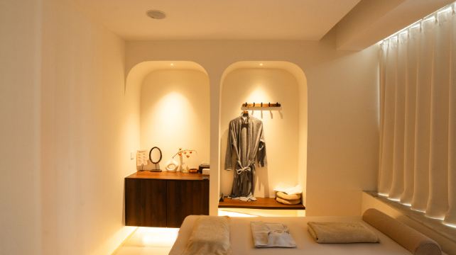 慢慢生活馆·中泰式按摩·SPA（万象城旗舰店）