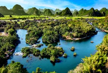 崇左德天跨国瀑布景区+峒那屿湾一日游【8人小团/私家团可选】【[用心服务]服务德天专线二十余载，绝无购物店，行程公开、透明、清晰，绝无套路！绝无任何强制性消费！】