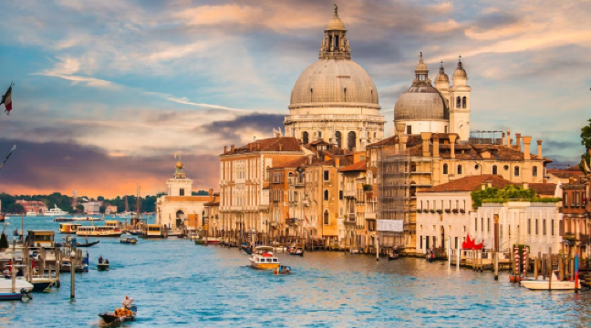 贡多拉游船之旅