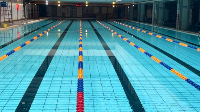 格调春天游泳健身馆