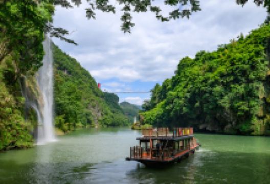湟川三峡景点图片