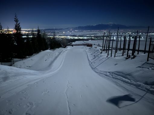 阳光滑雪场