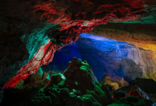 博山开元溶洞+颜神古镇一日博山一日畅玩【陶琉神韵，窑火于年 山水长廊，鲁菜之源】