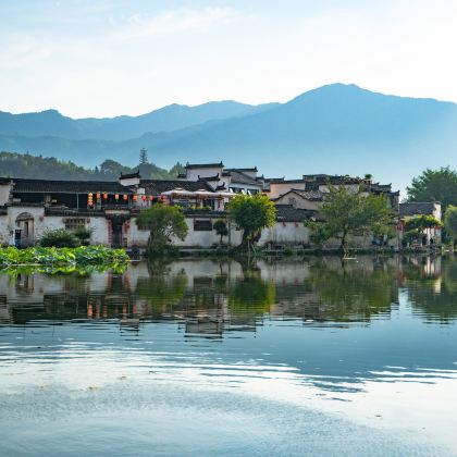 黄山风景区+西递+宏村景区4日3晚跟团游