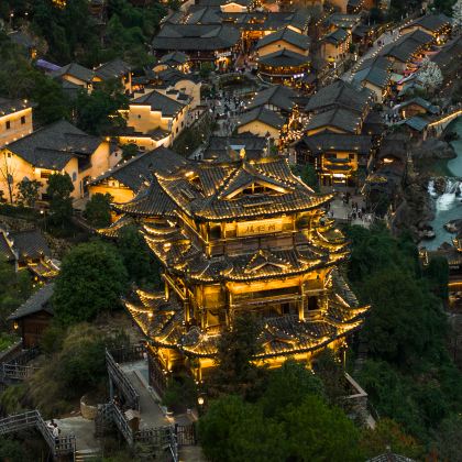 江西南昌+三清山风景区+望仙谷+婺源+景德镇+庐山风景名胜区5日4晚跟团游