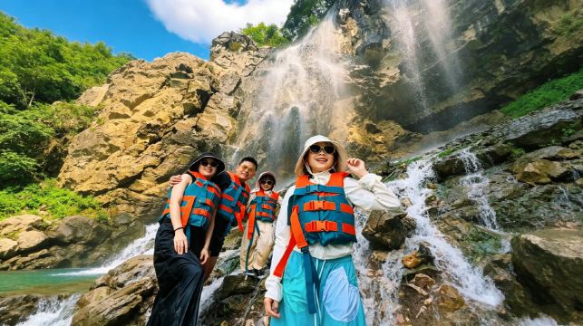 望峰白水河桨板基地