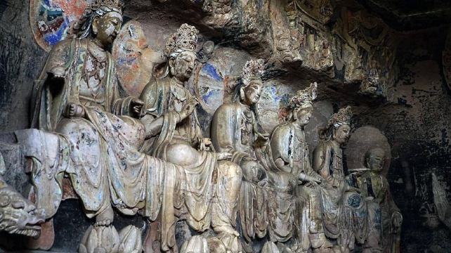 华严洞石刻造像