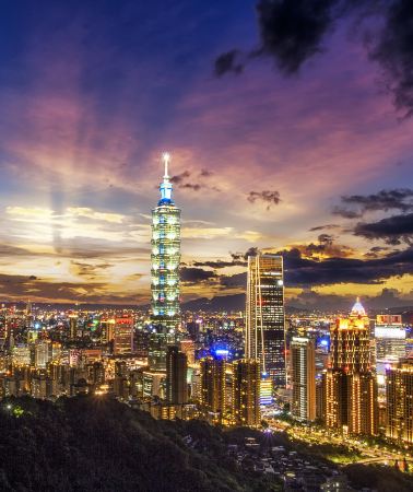 8D7N • Taipei + Taichung + Sun Moon Lake + Alishan National Scenic Area + Kaohsiung