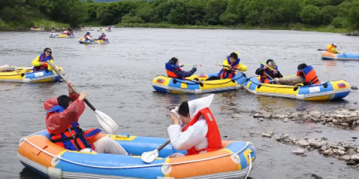 哈拉哈漂流公園