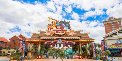 靈玲國際馬戲城