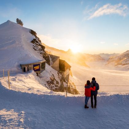 捷克布拉格+瑞士日内瓦13日12晚私家团