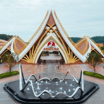 资阳+安岳+圆觉洞摩崖造像风景区+千佛寺+卧佛院+木门寺+资阳方特国色春秋5日4晚私家团