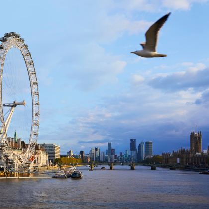 英国伦敦+爱丁堡+北爱尔兰13日11晚拼小团