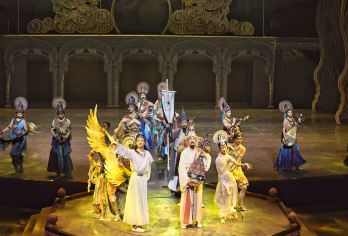 【淡季特惠 赠住宿】《乐动敦煌》演出一日游【市区内上门接送】【《乐动敦煌》敦煌特色演出，可选不同档次席位。】