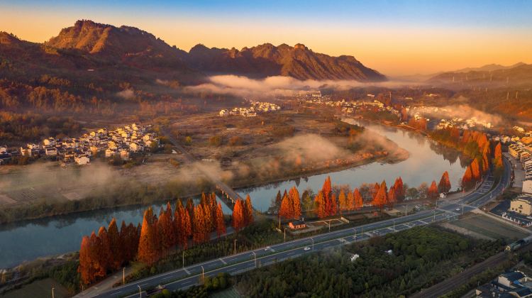 5-Day Huangshan Scenic Area+ Hongcun Village+Wuyuan Huangling+Qiyunshan Mountain Ecological And Cultural Tourism Zone