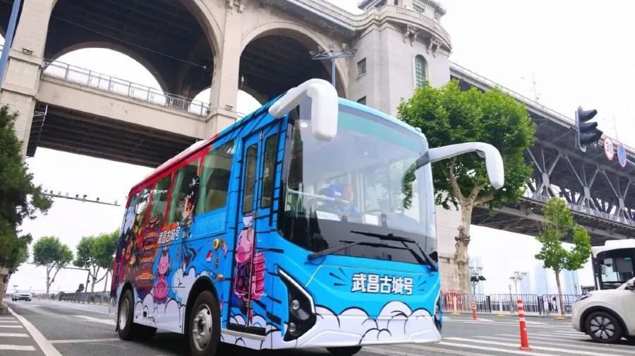 武昌古城旅游观光巴士