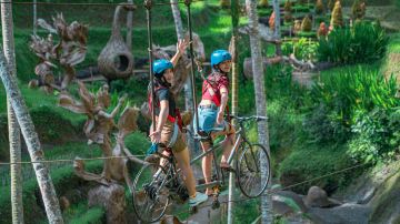 阿拉斯哈露姆秋千