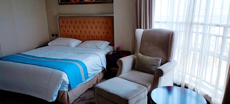 泰安万朝国际酒店(泰安万达广场店)图片