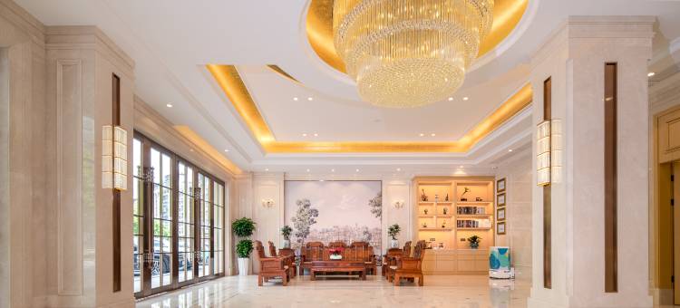 维也纳酒店(松山湖华为欧洲小镇店)图片