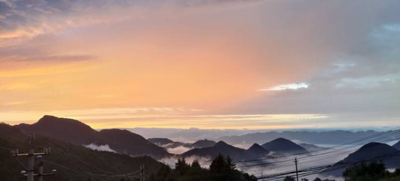 帅年发酒店图片