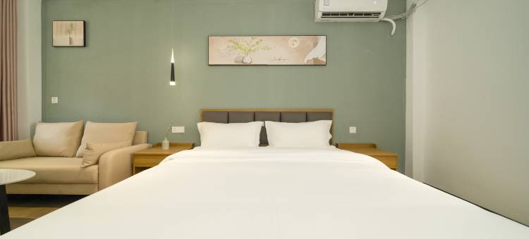 一颐美学民宿(海峡体育馆中骏世界城店)图片