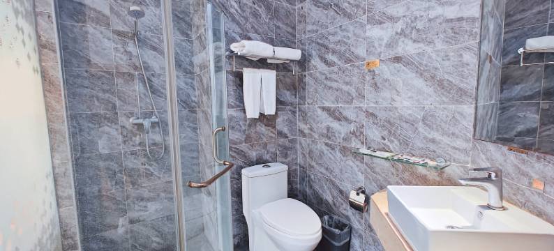 香河县保颐酒店(香河贵都家具城店)图片