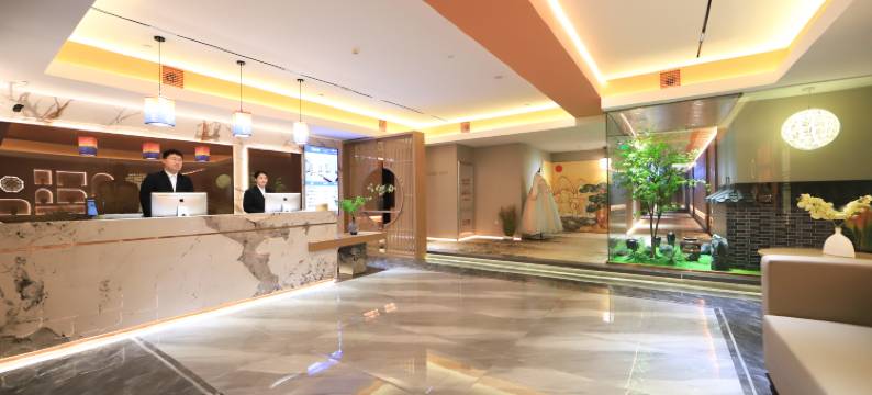 景福宫 · 设计师酒店(延吉延边大学网红墙水上市场店)图片