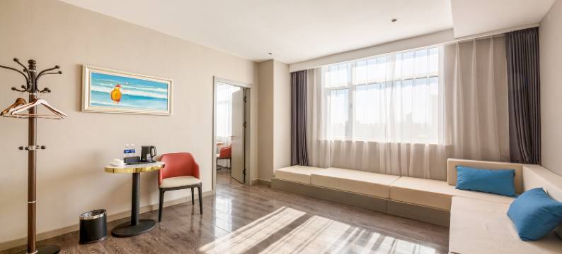 融禧酒店(石家庄铁道大学义堂地铁站店)图片