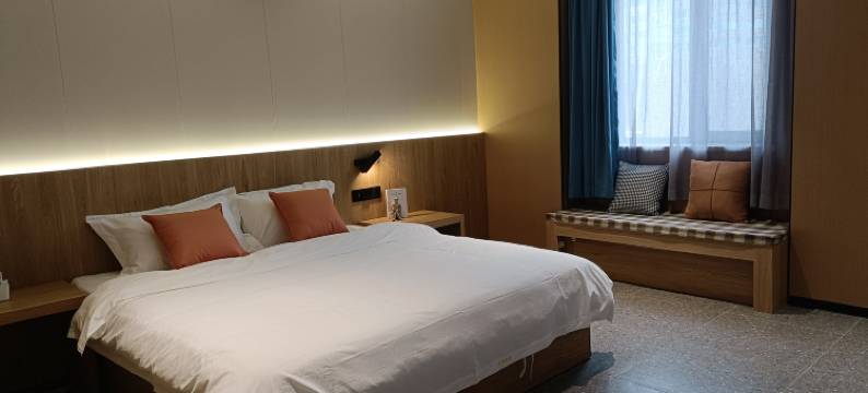 漫图原宿酒店(潍坊新华路印象汇店)图片