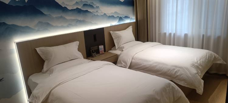 如家睿柏·云酒店(永济市府东街店)图片