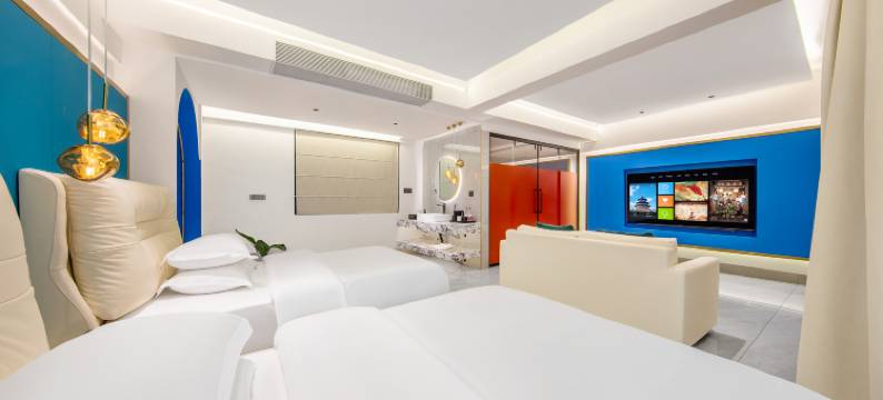 花月酒店(西双版纳景洪告庄西双景星光夜市店)图片