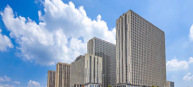 骊程云端酒店(中牟万邦国际批发市场店)图片