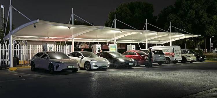 华舒逸酒店(织里吾悦广场店)图片