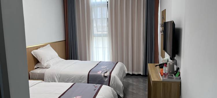 金色时光酒店(巴中火车东站店)图片