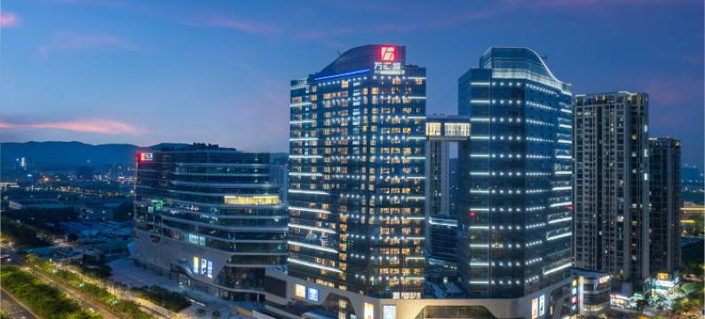 万汇城酒店(南京江北新区工业大学店)图片