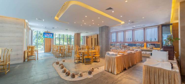 万宁日月湾由仑YOOLAND酒店图片