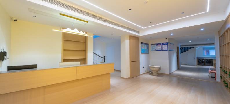 静舍民宿(开封万岁山武侠城宋都皇城旅游度假区店)图片