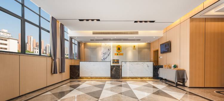 速8酒店(浠水火车站人民医院店)图片