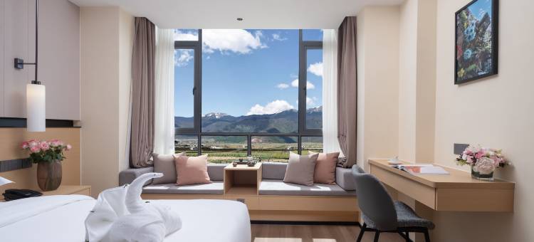 艺龙酒店(香格里拉独克宗古城高铁站店)图片