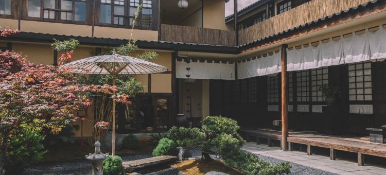 以山屋舍·izan国风禅意庭院(大理龙龛店)图片