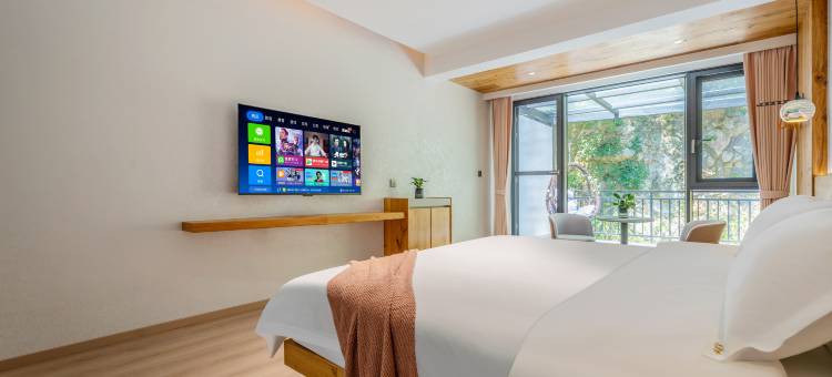 龙潭吟客栈(安吉章村龙王山峡谷漂流店)图片