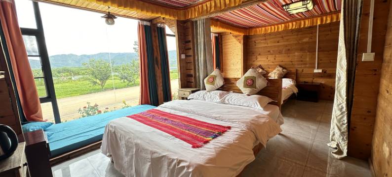 泸沽湖洛洼半岛客栈图片