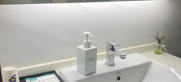 拾玖·空间艺术民宿(西安金地未来域店)图片